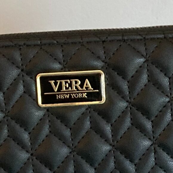 Vera New York NWOT Crossbody Clutch Wallet with Unbranded Gold Chain - Picture 8 of 16